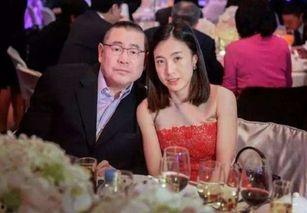 富豪  娱乐记者,娱乐记者揭秘名流幕后故事