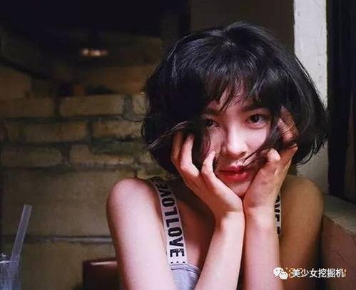 韩国网红朴智,从网络红人到时尚偶像的蜕变之路